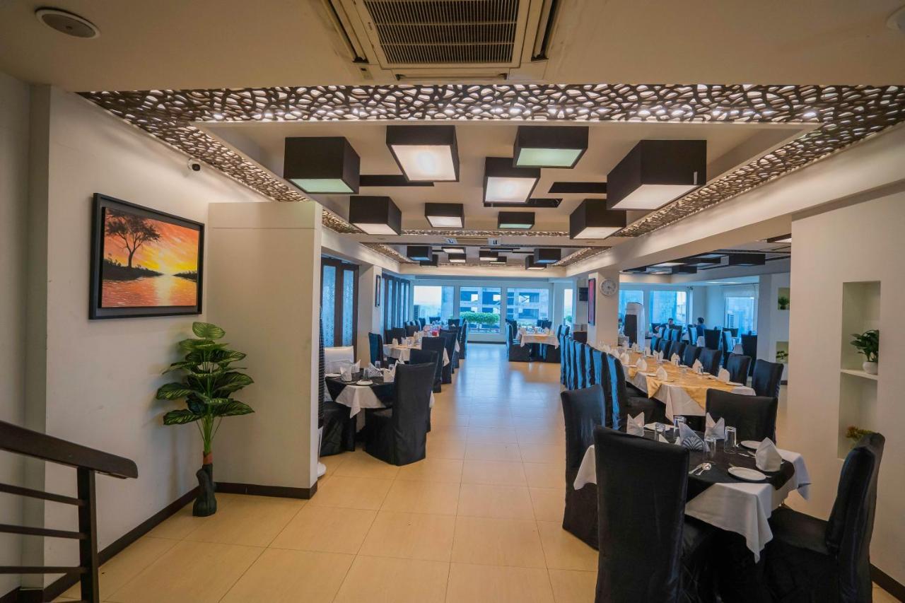 Central Inn Dhaka Eksteriør billede